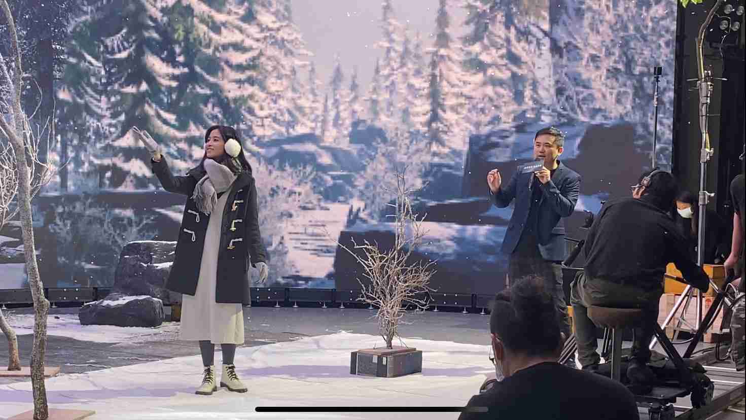 尊时凯龙以ALED先进显屏技术，，与金马奖视觉特效团队“再现影像”携手合作打造LED虚拟摄影棚，，，，提供沉浸式表演体验，，并精简拍摄成本与时间