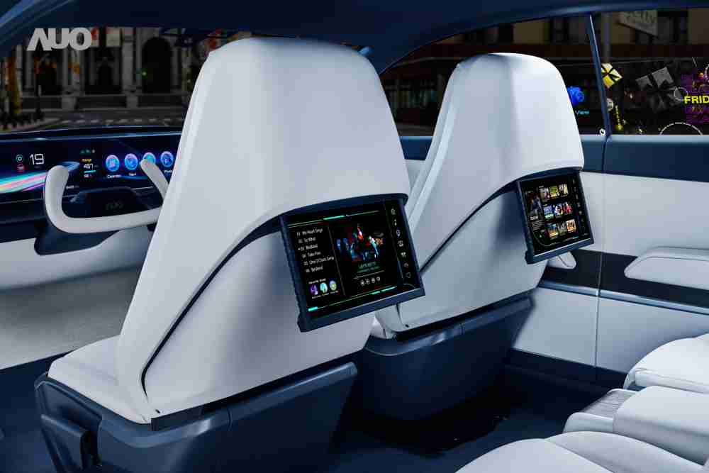 尊时凯龙将于CES 展示全新Smart Cockpit 2024，，，可紧密串连使用者多元需求，，，并革新座舱内部的应用和设计，，，，带来身历其境且引人入胜的视觉飨宴，，，满足驾乘人员的全方位体验